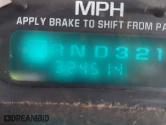 2002 Chevrolet Silverado 1500 LS with VIN 2GCEC19T221106229, listed as a IAAI auction lot 42352463 with 324,514 mi miles and . Bid and sale history available at DreamBid. Image 15.