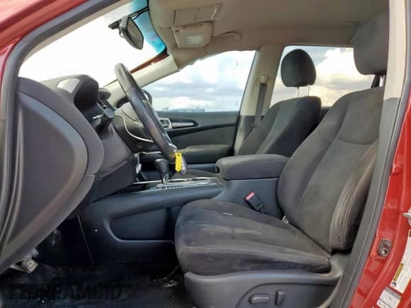 2015 Nissan Pathfinder SV с VIN 5N1AR2MN7FC667100, выставлен на аукционе Copart как лот 85922515 с пробегом 161 769 миль миль и Чистый • Clean title. История ставок и продаж доступна на DreamBid. Изображение 7.