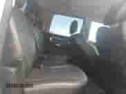 2016 Ram 1500 Laramie z VIN 1C6RR7NM0GS354298, wystawiony jako Copart lot #70212125 z przebiegiem 86 691 mil mil oraz Szkoda całkowita • Salvage title. Historia ofert i sprzedaży dostępna na DreamBid. Obrazek 10.