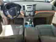 2008 Hyundai Veracruz GLS с VIN KM8NU73C68U036848, выставлен на аукционе Copart как лот 65969295 с пробегом 266 286 миль миль и Чистый • Clean title. История ставок и продаж доступна на DreamBid. Изображение 8.