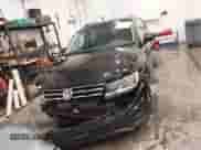 2018 Volkswagen Tiguan S с VIN 3VV0B7AX2JM020734, выставлен на аукционе IAAI как лот 42347227 с пробегом 94 791 миль миль и . История ставок и продаж доступна на DreamBid. Изображение 12.