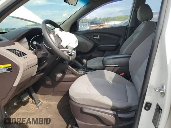 2010 Hyundai Tucson GLS with VIN KM8JT3AC9AU097114, listed as a Copart auction lot 71537225 with 173,958 mi miles and Salvage title. Bid and sale history available at DreamBid. Image 7.
