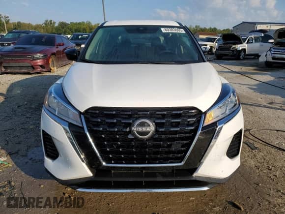 2024 Nissan Kicks S с VIN 3N1CP5BV3RL528942, выставлен на аукционе Copart как лот 80383095 с пробегом 26 615 миль миль и Списание • Salvage title. История ставок и продаж доступна на DreamBid. Изображение 5.