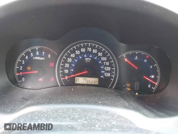 2007 Hyundai Entourage GLS с VIN KNDMC233X76028079, выставлен на аукционе IAAI как лот 41960674 с пробегом 179 523 миль миль и . История ставок и продаж доступна на DreamBid. Изображение 7.