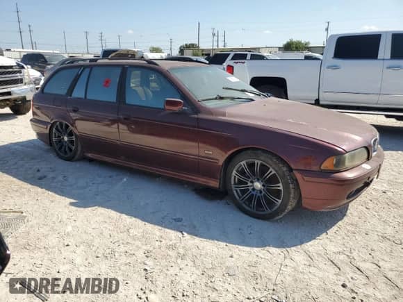 2001 BMW 5 Series 525i с VIN WBADS43421GD84504, выставлен на аукционе Copart как лот 70861374 с пробегом Не указан миль и Чистый • Clean title. История ставок и продаж доступна на DreamBid. Изображение 4.