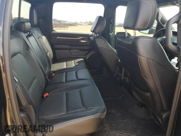 2021 Ram 1500 Rebel z VIN 1C6SRFLT3MN582327, wystawiony jako Copart lot #68369845 z przebiegiem 48 669 mil mil oraz Szkoda całkowita • Salvage title. Historia ofert i sprzedaży dostępna na DreamBid. Obrazek 10.