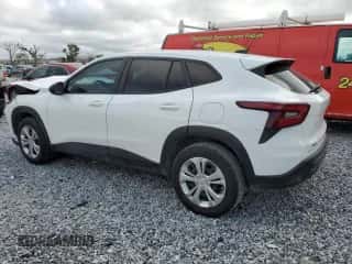 2024 Chevrolet Trax LS with VIN KL77LFE27RC198376, listed as a Copart auction lot 85663115 with 15,791 mi miles and Non repairable. Bid and sale history available at DreamBid. Image 2.