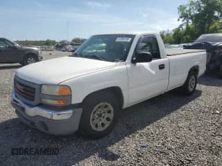 2006 GMC Sierra 1500 Work Truck z VIN 3GTEC14X06G250160, wystawiony jako Copart lot #51338795 z przebiegiem 261 812 mil mil oraz Czysty tytuł • Clean title. Historia ofert i sprzedaży dostępna na DreamBid. Obrazek 1.