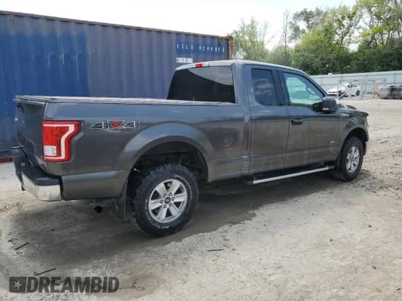 2015 Ford F-150 XLT z VIN 1FTFX1EG2FFD04454, wystawiony jako Copart lot #59529475 z przebiegiem 106 699 mil mil oraz Czysty tytuł • Clean title. Historia ofert i sprzedaży dostępna na DreamBid. Obrazek 3.