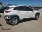 2022 Hyundai Kona SE с VIN KM8K22AB1NU778396, выставлен на аукционе Copart как лот 70270075 с пробегом 106 761 миль миль и Списание • Salvage title. История ставок и продаж доступна на DreamBid. Изображение 3.