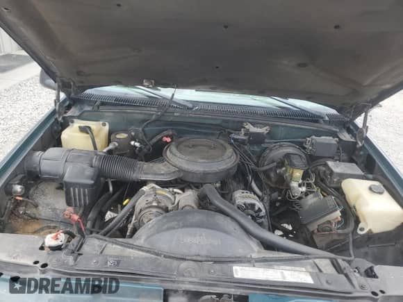 1995 GMC Sierra 1500 z VIN 2GTEC19K9S1565099, wystawiony jako Copart lot #66949044 z przebiegiem 25 147 mil mil oraz Nie do naprawy • Non repairable. Historia ofert i sprzedaży dostępna na DreamBid. Obrazek 11.