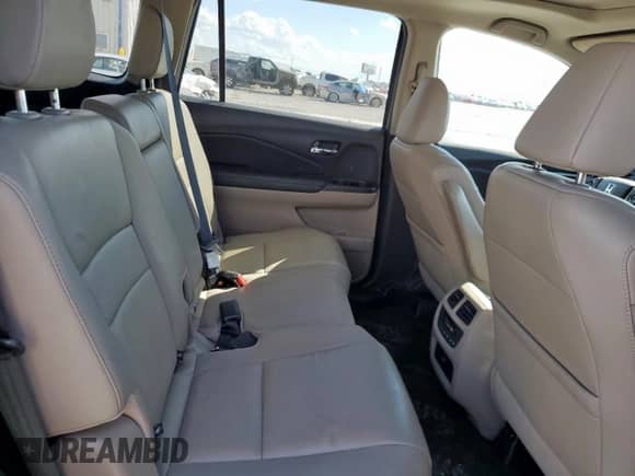 2016 Honda Pilot EX-L with VIN 5FNYF5H55GB027429, listed as a Copart auction lot 82125565 with 147,898 mi miles and Salvage title. Bid and sale history available at DreamBid. Image 11.