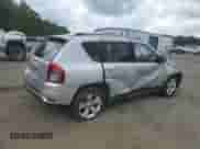 2011 Jeep Compass Latitude z VIN 1J4NT1FB8BD192270, wystawiony jako Copart lot #54953485 z przebiegiem 128 094 mil mil oraz Szkoda całkowita • Salvage title. Historia ofert i sprzedaży dostępna na DreamBid. Obrazek 3.