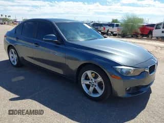 2013 BMW 3 Series 328i с VIN WBA3A5C51DF355869, выставлен на аукционе IAAI как лот 43394327 с пробегом 95 699 миль миль и . История ставок и продаж доступна на DreamBid. Изображение 1.