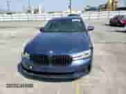 2022 BMW 5 Series 540i z VIN WBA53BJ00NWX51429, wystawiony jako Copart lot #62556105 z przebiegiem 76 848 mil mil oraz Szkoda całkowita • Salvage title. Historia ofert i sprzedaży dostępna na DreamBid. Obrazek 13.