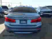 2019 BMW 5 Series 530e с VIN WBAJA9C51KB254009, выставлен на аукционе IAAI как лот 42650685 с пробегом 51 461 миль миль и . История ставок и продаж доступна на DreamBid. Изображение 17.