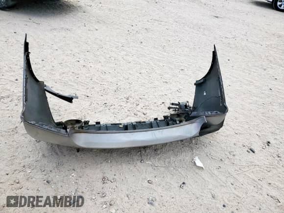 2013 Dodge Charger SE с VIN 2C3CDXBG7DH571785, выставлен на аукционе Copart как лот 86125075 с пробегом 236 717 миль миль и Списание • Salvage title. История ставок и продаж доступна на DreamBid. Изображение 12.