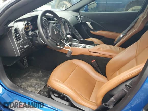 2014 Chevrolet Corvette 2LT z VIN 1G1YD2D76E5106059, wystawiony jako Copart lot #54941684 z przebiegiem 39 254 mil mil oraz Szkoda całkowita • Salvage title. Historia ofert i sprzedaży dostępna na DreamBid. Obrazek 7.