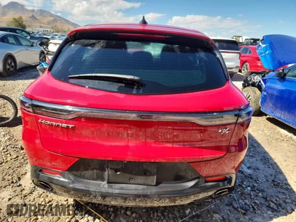 2024 Dodge Hornet R/T with VIN ZACPDFCW8R3A29668, listed as a Copart auction lot 81613065 with 17,833 mi miles and Non repairable. Bid and sale history available at DreamBid. Image 6.