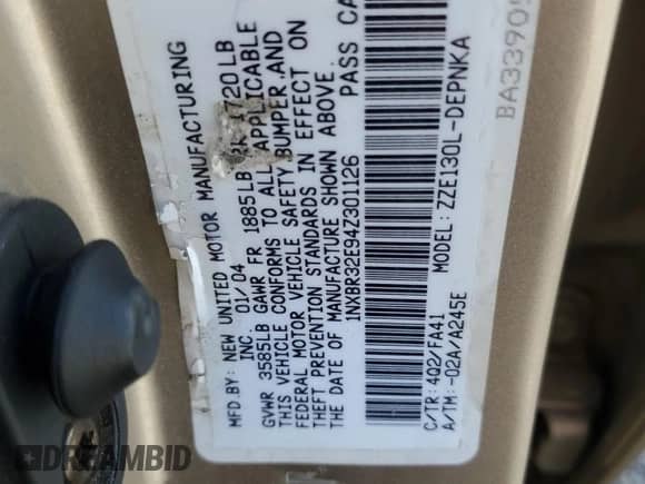 2004 Toyota Corolla CE z VIN 1NXBR32E94Z301126, wystawiony jako Copart lot #87467835 z przebiegiem 181 189 mil mil oraz Szkoda całkowita • Salvage title. Historia ofert i sprzedaży dostępna na DreamBid. Obrazek 12.