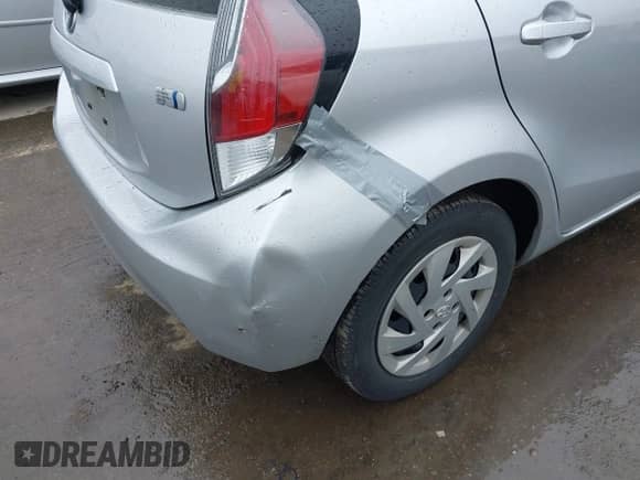 2015 Toyota Prius One z VIN JTDKDTB35F1575641, wystawiony jako IAAI lot #41803870 z przebiegiem 129 286 mil mil oraz . Historia ofert i sprzedaży dostępna na DreamBid. Obrazek 18.