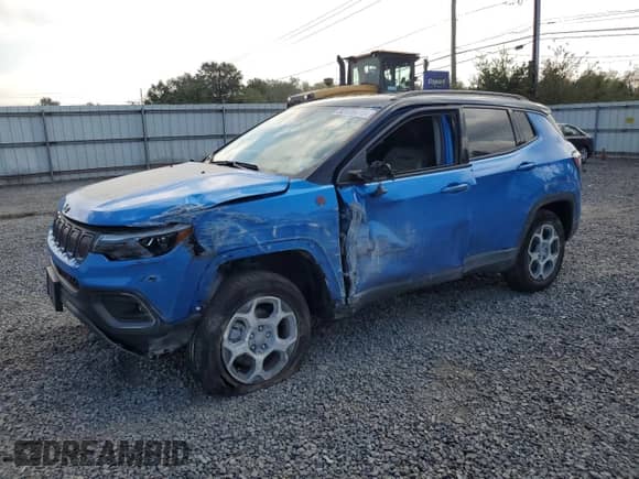2022 Jeep Compass Trailhawk с VIN 3C4NJDDBXNT104799, выставлен на аукционе Copart как лот 80128415 с пробегом 52 865 миль миль и Списание • Salvage title. История ставок и продаж доступна на DreamBid. Изображение 1.
