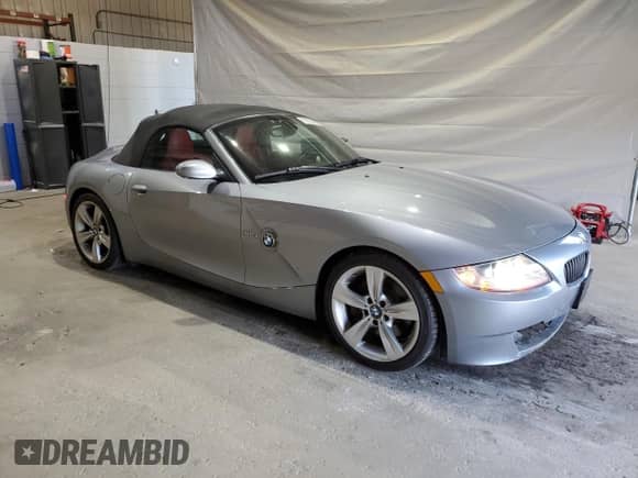 2007 BMW Z4 3.0si with VIN 4USBU535X7LW92367, listed as a Copart auction lot 71875305 with 56,334 mi miles and Salvage title. Bid and sale history available at DreamBid. Image 4.