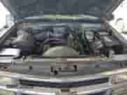 2000 Chevrolet Silverado 3500 z VIN 1GCGC33R1YF502364, wystawiony jako Copart lot #48556275 z przebiegiem 148 142 mil mil oraz Czysty tytuł • Clean title. Historia ofert i sprzedaży dostępna na DreamBid. Obrazek 11.