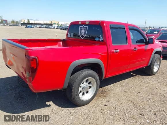2012 Chevrolet Colorado 1LT z VIN 1GCDSCF97C8106972, wystawiony jako IAAI lot #41964913 z przebiegiem 187 072 mil mil oraz . Historia ofert i sprzedaży dostępna na DreamBid. Obrazek 4.