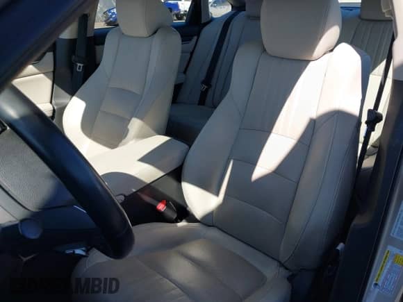 2018 Honda Accord Touring z VIN 1HGCV1F97JA059232, wystawiony jako IAAI lot #43447830 z przebiegiem 39 014 mil mil oraz . Historia ofert i sprzedaży dostępna na DreamBid. Obrazek 22.
