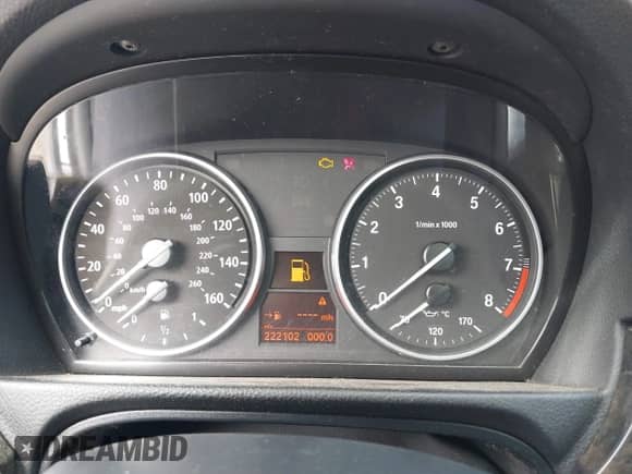 2007 BMW 3 Series 328i с VIN WBAWB33527PU87536, выставлен на аукционе IAAI как лот 42750304 с пробегом 222 102 миль миль и . История ставок и продаж доступна на DreamBid. Изображение 7.