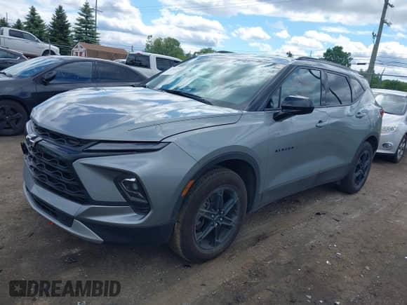 2024 Chevrolet Blazer LT with VIN 3GNKBCR48RS203810, listed as a IAAI auction lot 42341290 with 19,491 mi miles and . Bid and sale history available at DreamBid. Image 18.
