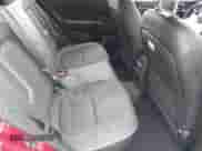 2024 Hyundai Venue SEL z VIN KMHRC8A38RU311795, wystawiony jako IAAI lot #42057265 z przebiegiem 5 485 mil mil oraz . Historia ofert i sprzedaży dostępna na DreamBid. Obrazek 8.