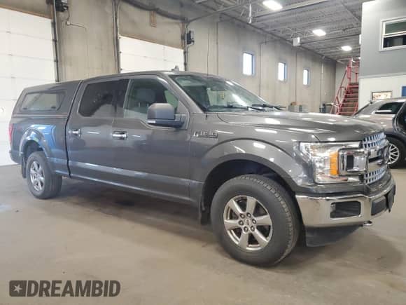 2018 Ford F-150 XL с VIN 1FTFW1EG3JKC63917, выставлен на аукционе Copart как лот 85558085 с пробегом 221 291 миль миль и Чистый • Clean title. История ставок и продаж доступна на DreamBid. Изображение 4.