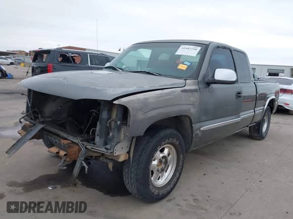 2000 GMC Sierra 1500 SLE with VIN 1GTEC19V3YZ176243, listed as a IAAI auction lot 41582240 with Not provided miles and . Bid and sale history available at DreamBid. Image 21.