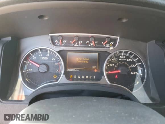 2011 Ford F-150 Lariat с VIN 1FTFW1C65BFC64569, выставлен на аукционе Copart как лот 77402134 с пробегом 209 299 миль миль и Списание • Salvage title. История ставок и продаж доступна на DreamBid. Изображение 9.