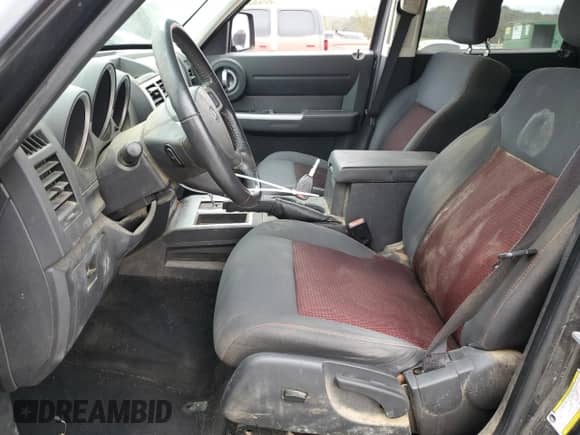 2011 Dodge Nitro Detonator с VIN 1D4PT6GX6BW534487, выставлен на аукционе Copart как лот 80709024 с пробегом 210 499 миль миль и Списание • Salvage title. История ставок и продаж доступна на DreamBid. Изображение 7.