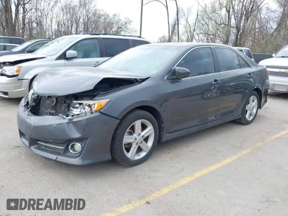 2012 Toyota Camry L with VIN 4T1BF1FK7CU015013, listed as a IAAI auction lot 41845410 with 174,609 mi miles and . Bid and sale history available at DreamBid. Image 2.