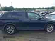 2018 Volkswagen Tiguan S с VIN 3VV0B7AX8JM085507, выставлен на аукционе IAAI как лот 43052864 с пробегом 94 557 миль миль и . История ставок и продаж доступна на DreamBid. Изображение 13.