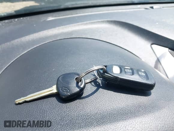 2013 Hyundai Elantra SE z VIN KMHDH6AE9DU002427, wystawiony jako IAAI lot #42864799 z przebiegiem 92 146 mil mil oraz . Historia ofert i sprzedaży dostępna na DreamBid. Obrazek 11.