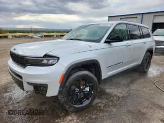 2024 Jeep Grand Cherokee Altitude z VIN 1C4RJKAG7R8556672, wystawiony jako Copart lot #71549205 z przebiegiem 35 728 mil mil oraz Nie do naprawy • Non repairable. Historia ofert i sprzedaży dostępna na DreamBid. Obrazek 1.