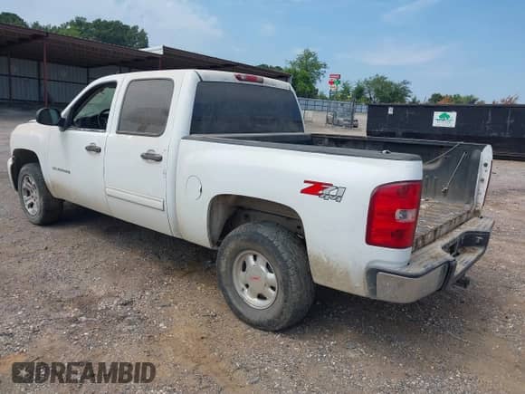 2010 Chevrolet Silverado 1500 LT z VIN 3GCRKSE34AG293723, wystawiony jako IAAI lot #43017546 z przebiegiem 161 206 mil mil oraz . Historia ofert i sprzedaży dostępna na DreamBid. Obrazek 3.