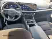 2024 Chevrolet Traverse FWD LT z VIN 1GNERGKS0RJ197768, wystawiony jako Copart lot #69693465 z przebiegiem 23 736 mil mil oraz Szkoda całkowita • Salvage title. Historia ofert i sprzedaży dostępna na DreamBid. Obrazek 8.