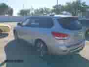 2014 Nissan Pathfinder Platinum z VIN 5N1AR2MN6EC680760, wystawiony jako IAAI lot #43475223 z przebiegiem 182 912 mil mil oraz . Historia ofert i sprzedaży dostępna na DreamBid. Obrazek 3.