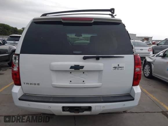 2007 Chevrolet Tahoe LS с VIN 1GNFC13J97R281157, выставлен на аукционе IAAI как лот 42167329 с пробегом Не указан миль и . История ставок и продаж доступна на DreamBid. Изображение 17.