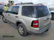 2006 Ford Explorer XLT z VIN 1FMEU73896ZA03371, wystawiony jako IAAI lot #42100572 z przebiegiem 174 804 mil mil oraz . Historia ofert i sprzedaży dostępna na DreamBid. Obrazek 3.