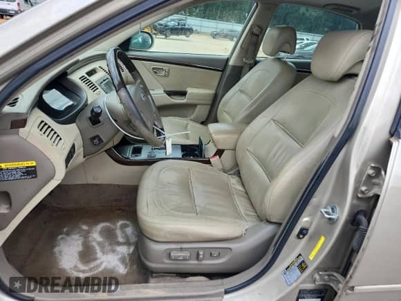 2009 Hyundai Azera Limited с VIN KMHFC46F09A380660, выставлен на аукционе Copart как лот 62120475 с пробегом 173 307 миль миль и Чистый • Clean title. История ставок и продаж доступна на DreamBid. Изображение 7.