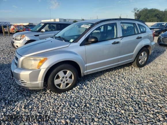 2008 Dodge Caliber SE with VIN 1B3HB28B48D560494, listed as a Copart auction lot 71543025 with 161,433 mi miles and Clean title. Bid and sale history available at DreamBid. Image 1.