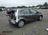 2014 Toyota Prius One z VIN JTDKDTB31E1067827, wystawiony jako Copart lot #80533345 z przebiegiem 109 309 mil mil oraz Szkoda całkowita • Salvage title. Historia ofert i sprzedaży dostępna na DreamBid. Obrazek 3.