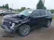2023 Chevrolet Traverse LT Cloth z VIN 1GNERGKW6PJ220745, wystawiony jako IAAI lot #42485387 z przebiegiem 24 715 mil mil oraz . Historia ofert i sprzedaży dostępna na DreamBid. Obrazek 2.